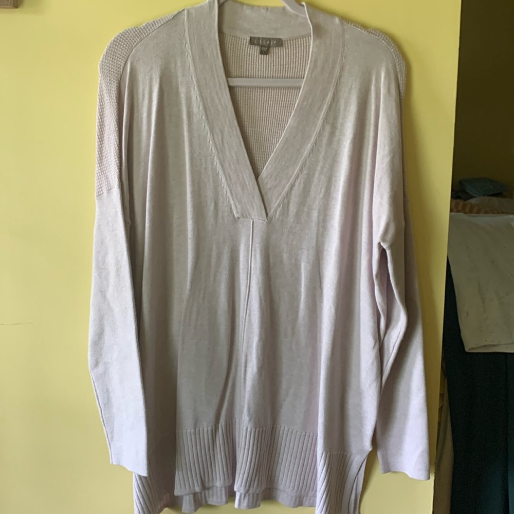 Lilla P V Neck Long Sleeve Sweater. Size L